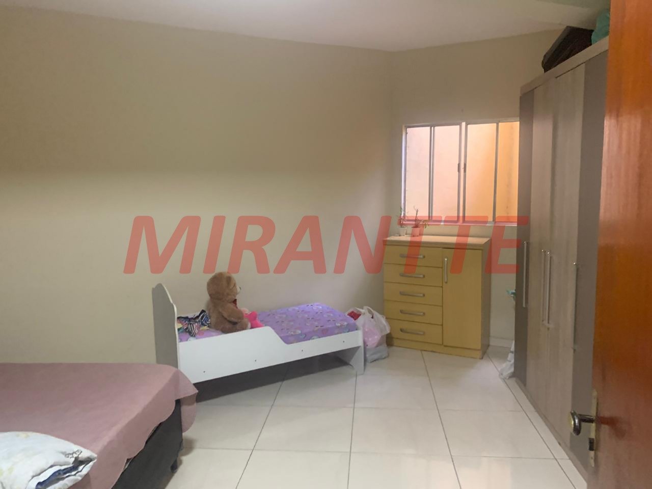 Sobrado de 67m² com 4 quartos em Jardim Primavera (Zona Norte)