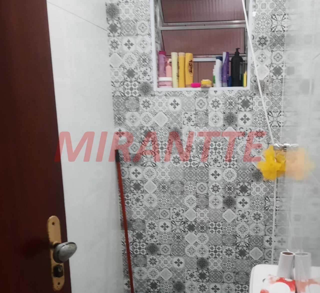 Sobrado de 67m² com 4 quartos em Jardim Primavera (Zona Norte)