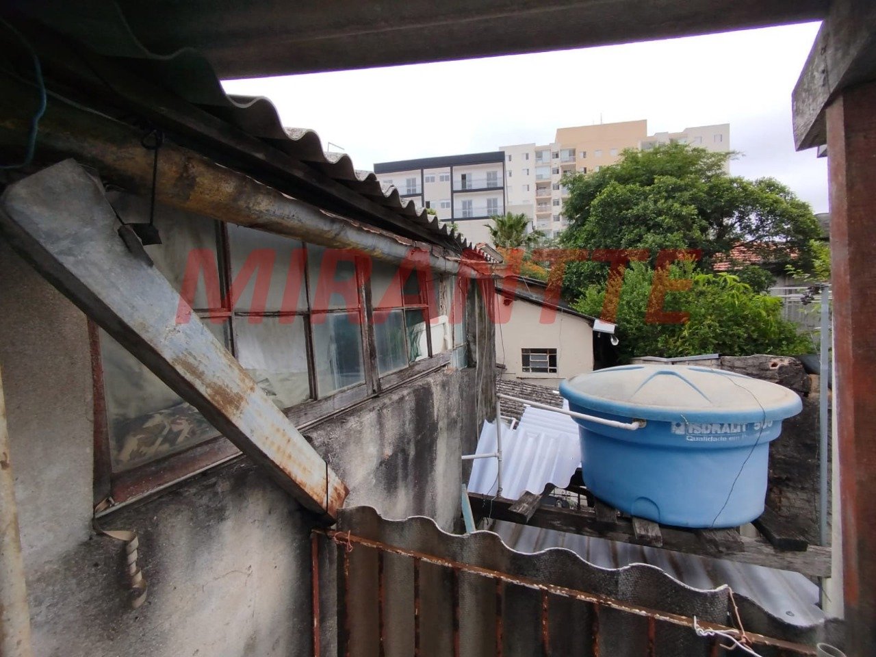 Terreno de 0m² em Água  Fria