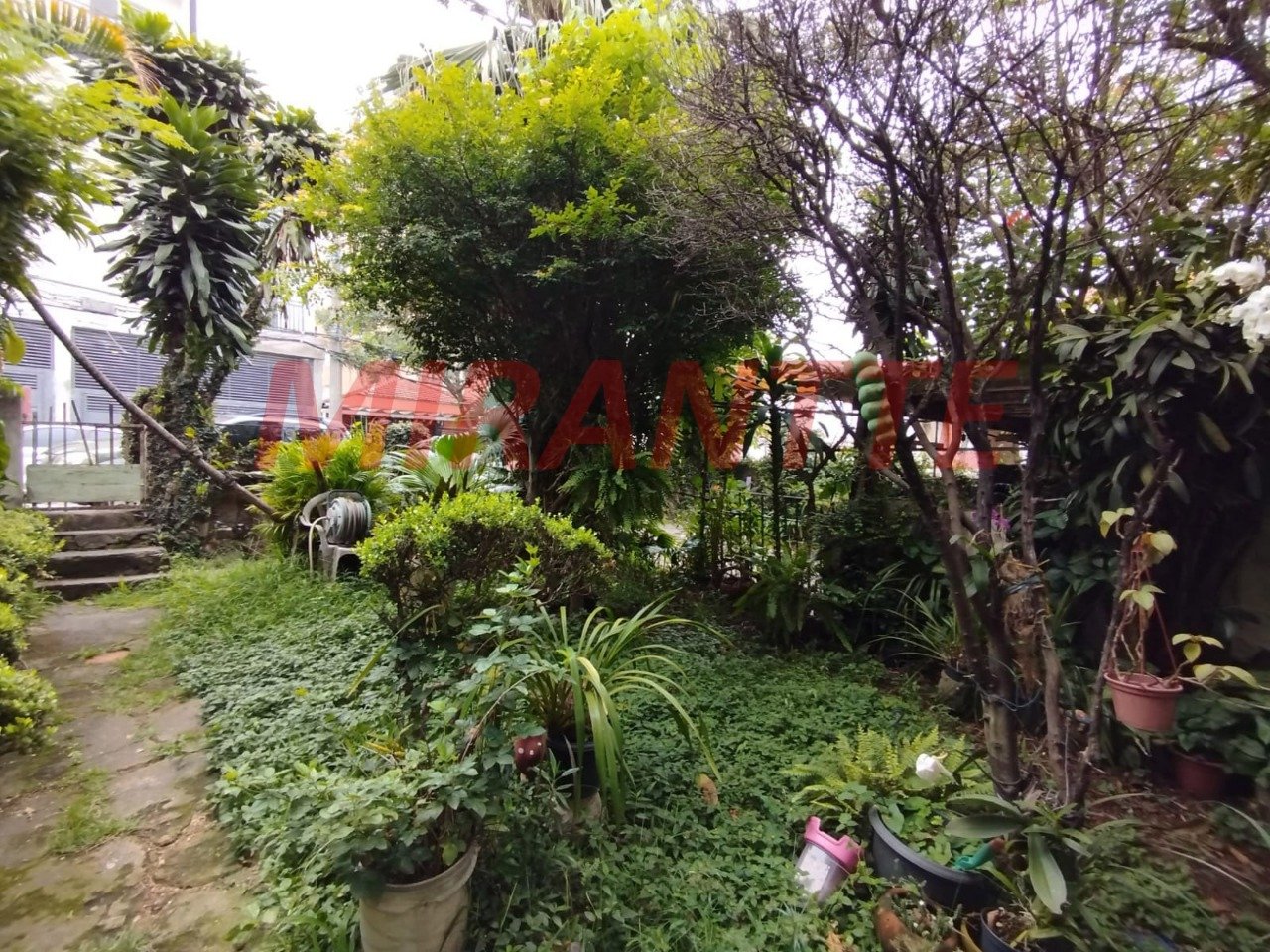Terreno de 0m² em Água  Fria