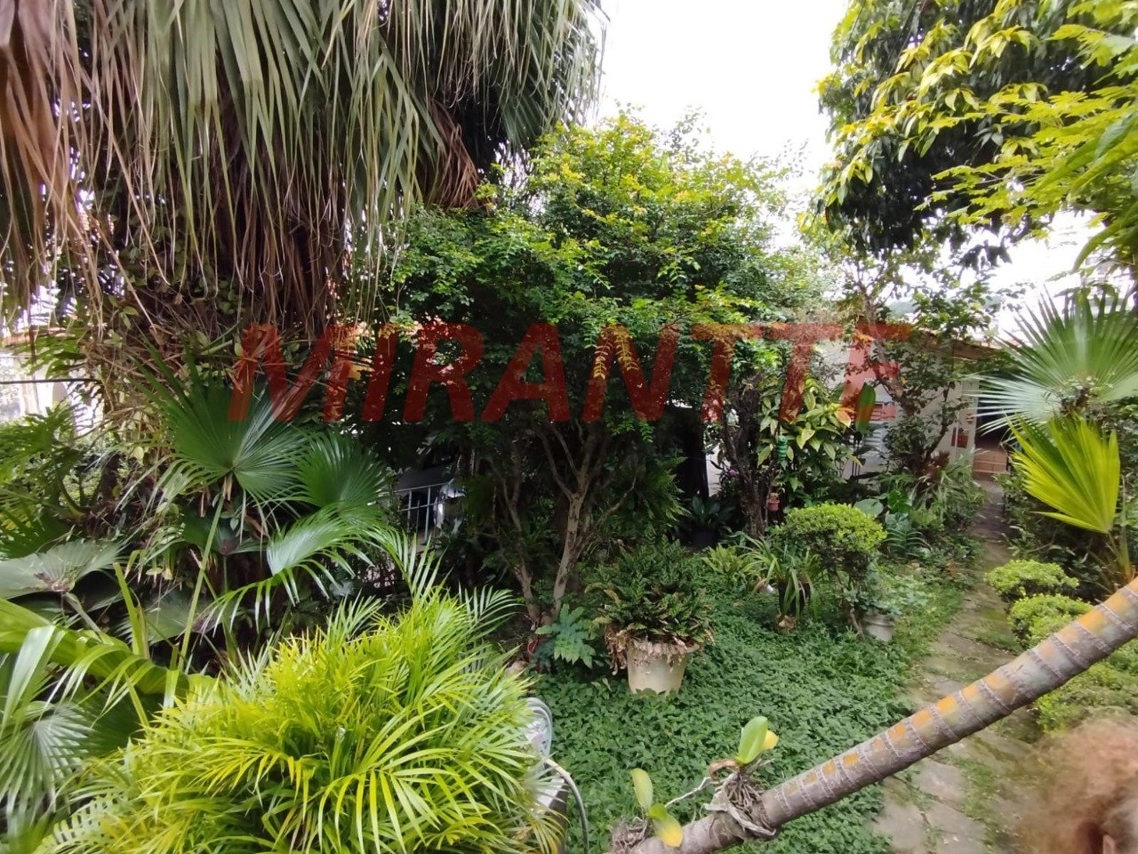 Terreno de 0m² em Água  Fria
