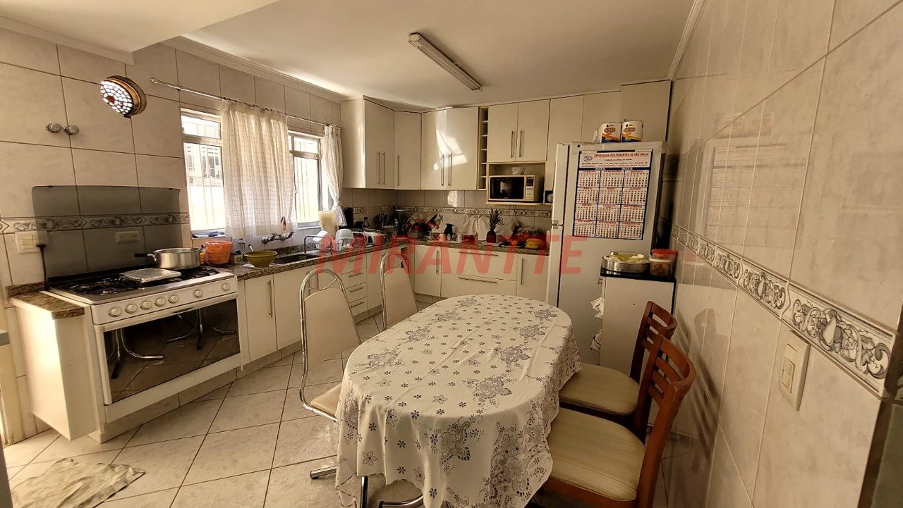 Sobrado de 145m² com 3 quartos em Vila Gustavo