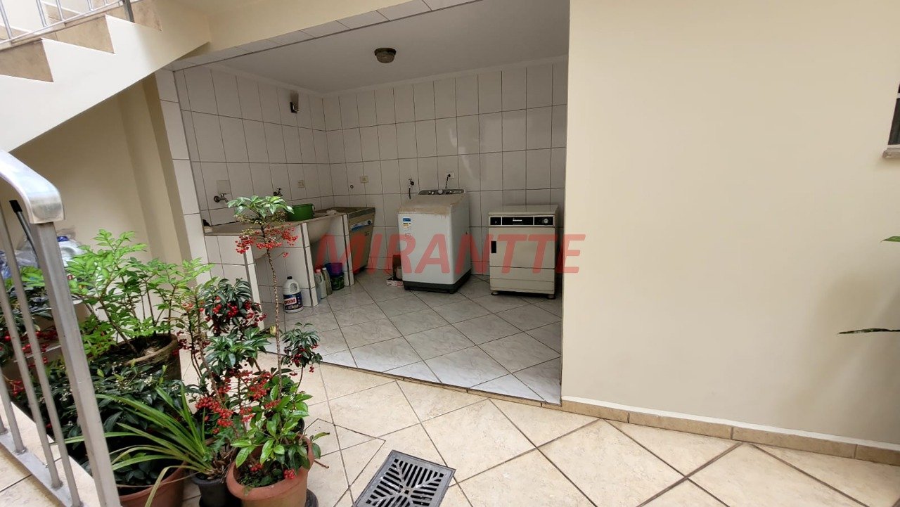 Sobrado de 145m² com 3 quartos em Vila Gustavo