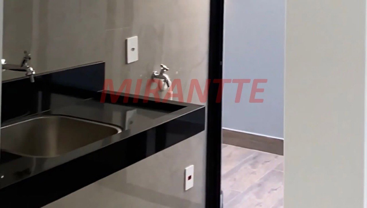 Cond. fechado de 226m² com 3 quartos em Jardim Phillipe Park