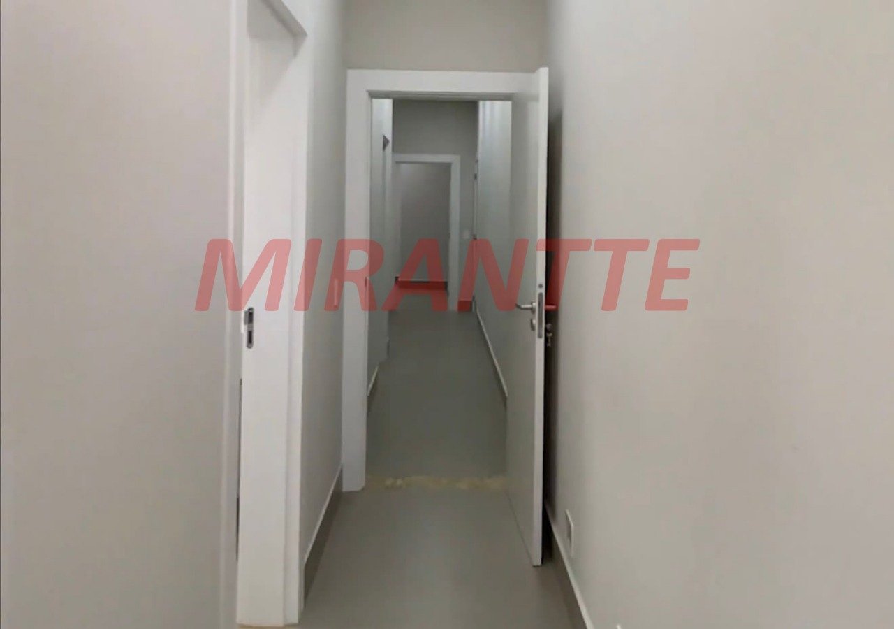 Cond. fechado de 226m² com 3 quartos em Jardim Phillipe Park