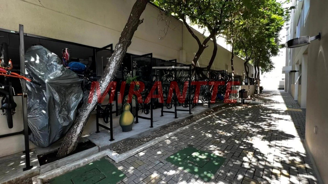 Apartamento de 0.7m² com 2 quartos em Centro