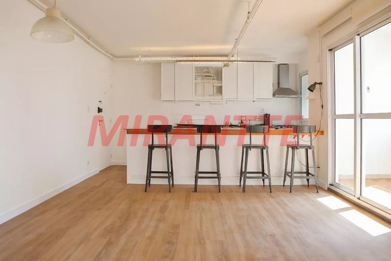Apartamento de 0.7m² com 2 quartos em Centro