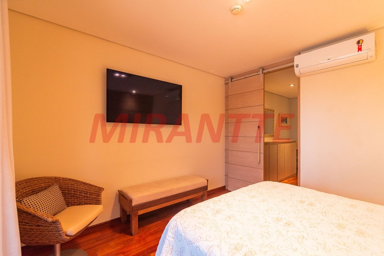 Cond. fechado de 220m² com 4 quartos em Balneário Praia do Pernambuco