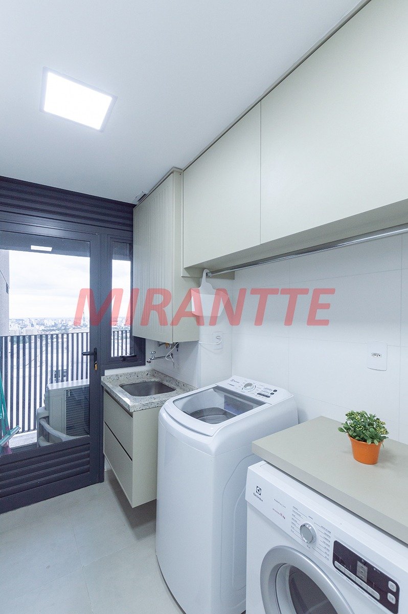 Apartamento de 131m² com 2 quartos em Parque Campolim