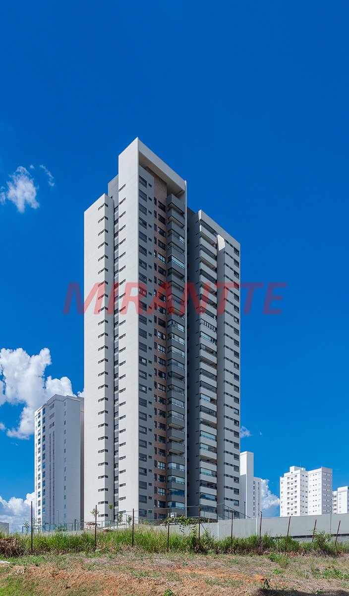 Apartamento de 131m² com 2 quartos em Parque Campolim