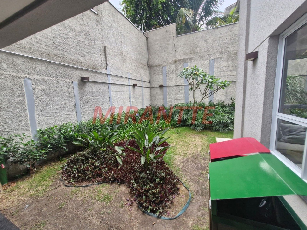 Apartamento de 37m² com 2 quartos em Parada Inglesa