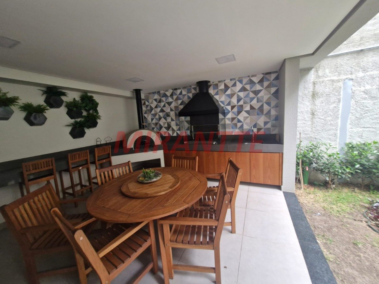 Apartamento de 37m² com 2 quartos em Parada Inglesa