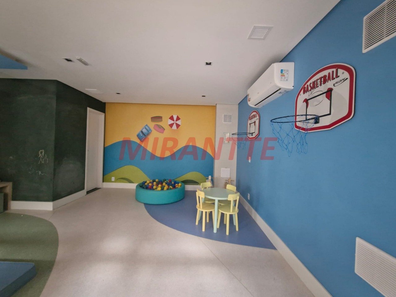 Apartamento de 37m² com 2 quartos em Parada Inglesa
