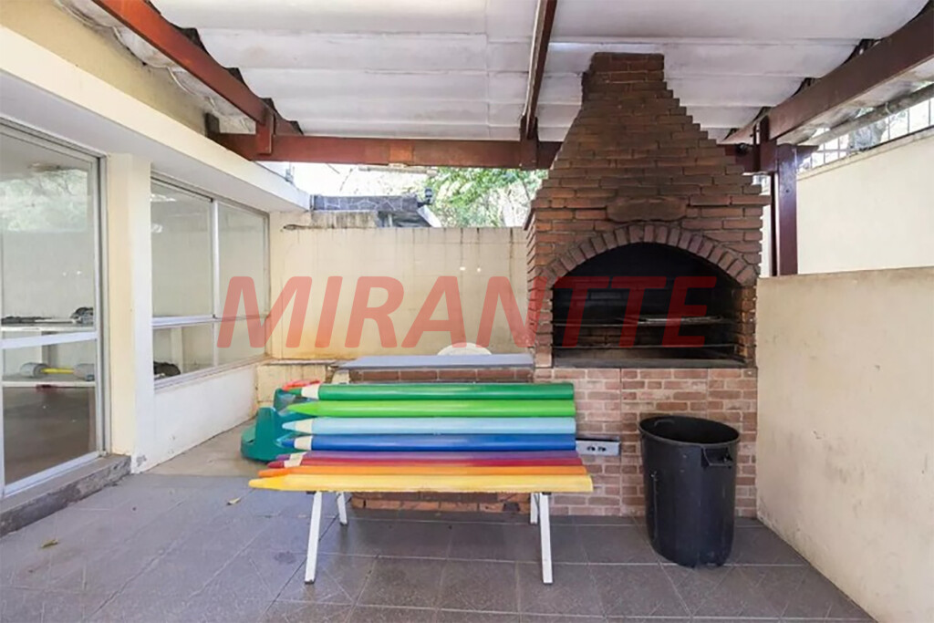 Apartamento de 50m² com 2 quartos em Vila Santa Maria