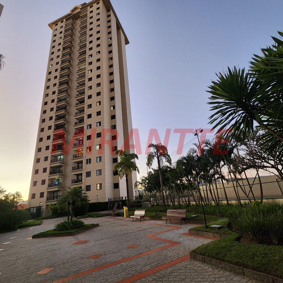 Apartamento de 69m² com 3 quartos em Lauzane Paulista