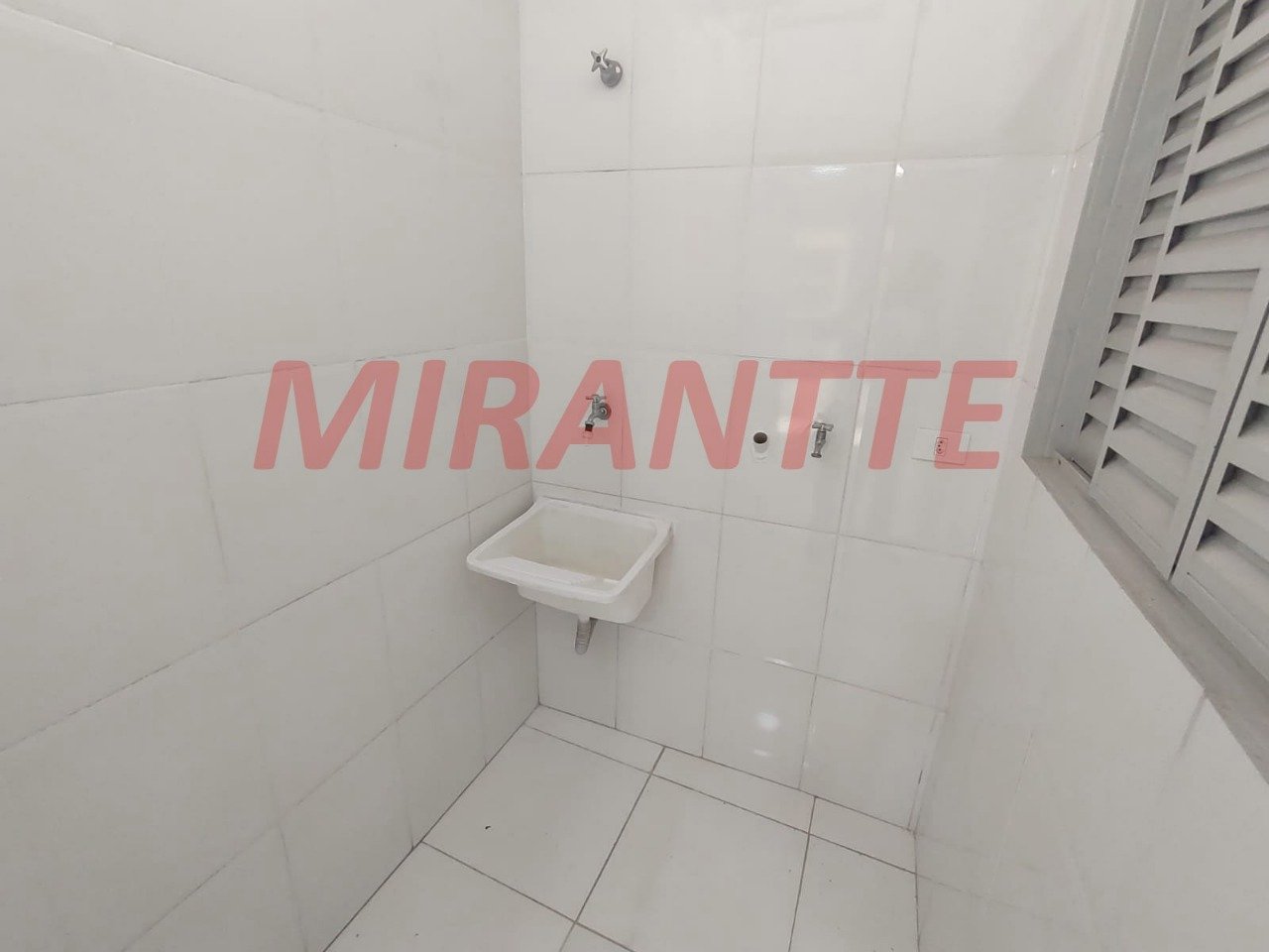 Casa terrea de 444m² com 7 quartos em Vila Souza