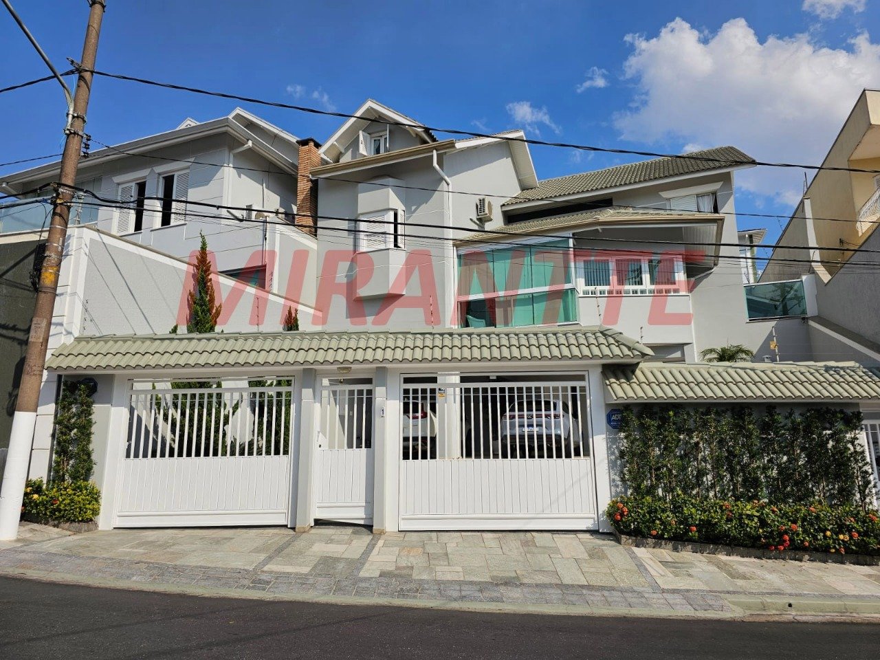 Sobrado de 286m² com 4 quartos em Tucuruvi