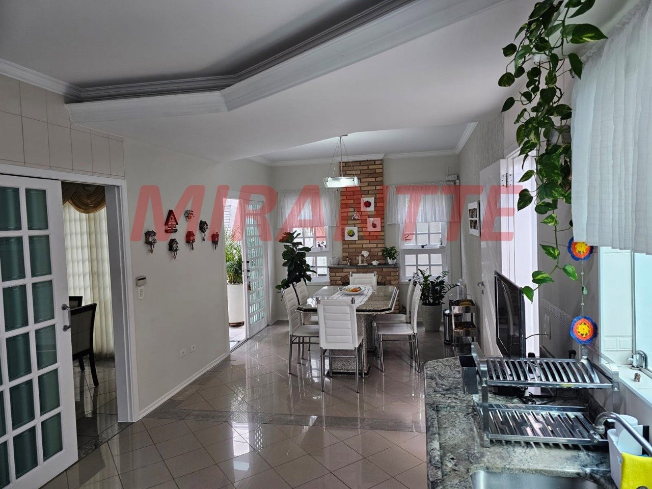 Sobrado de 286m² com 4 quartos em Tucuruvi