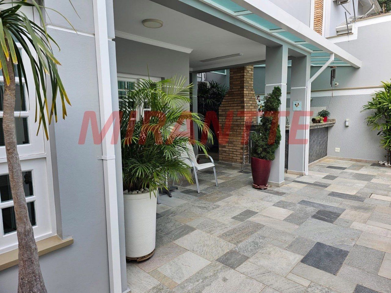 Sobrado de 286m² com 4 quartos em Tucuruvi