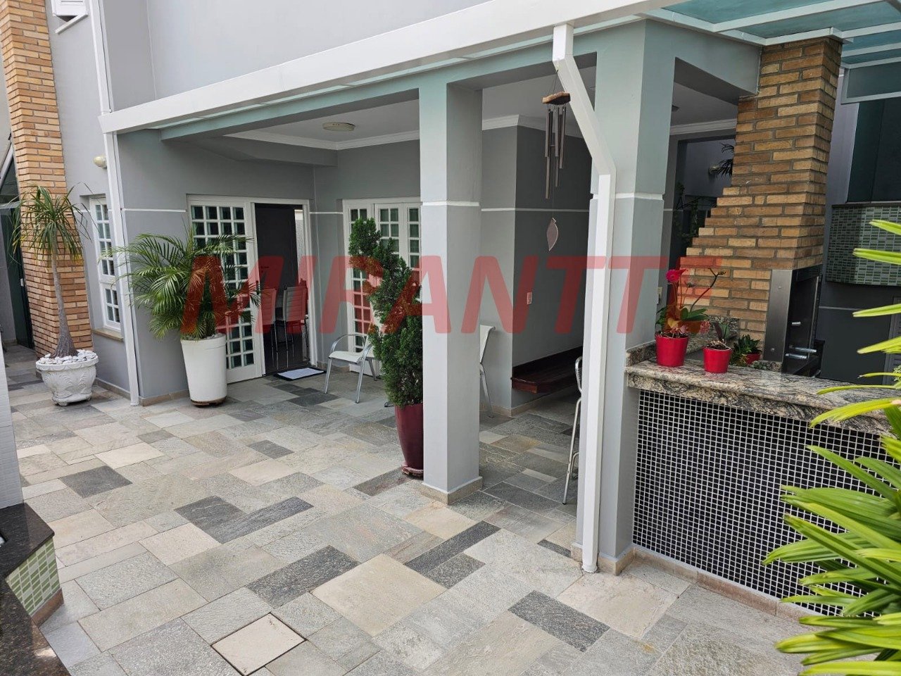 Sobrado de 286m² com 4 quartos em Tucuruvi