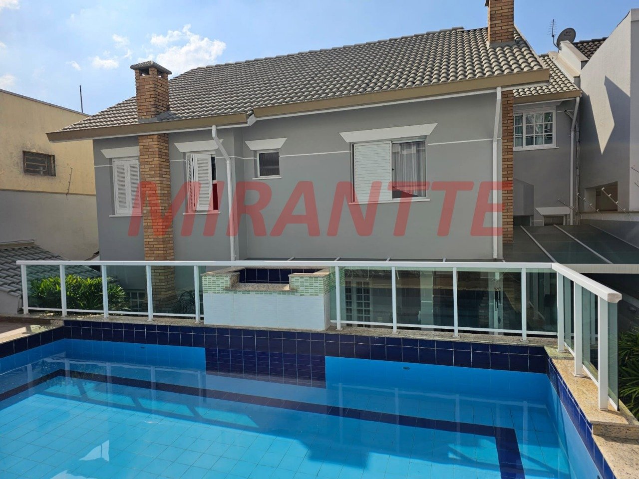 Sobrado de 286m² com 4 quartos em Tucuruvi