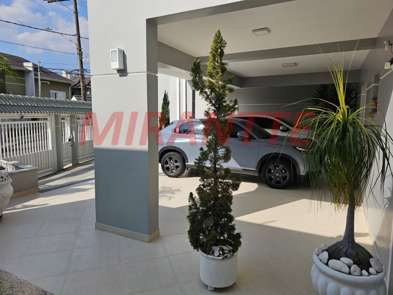 Sobrado de 286m² com 4 quartos em Tucuruvi
