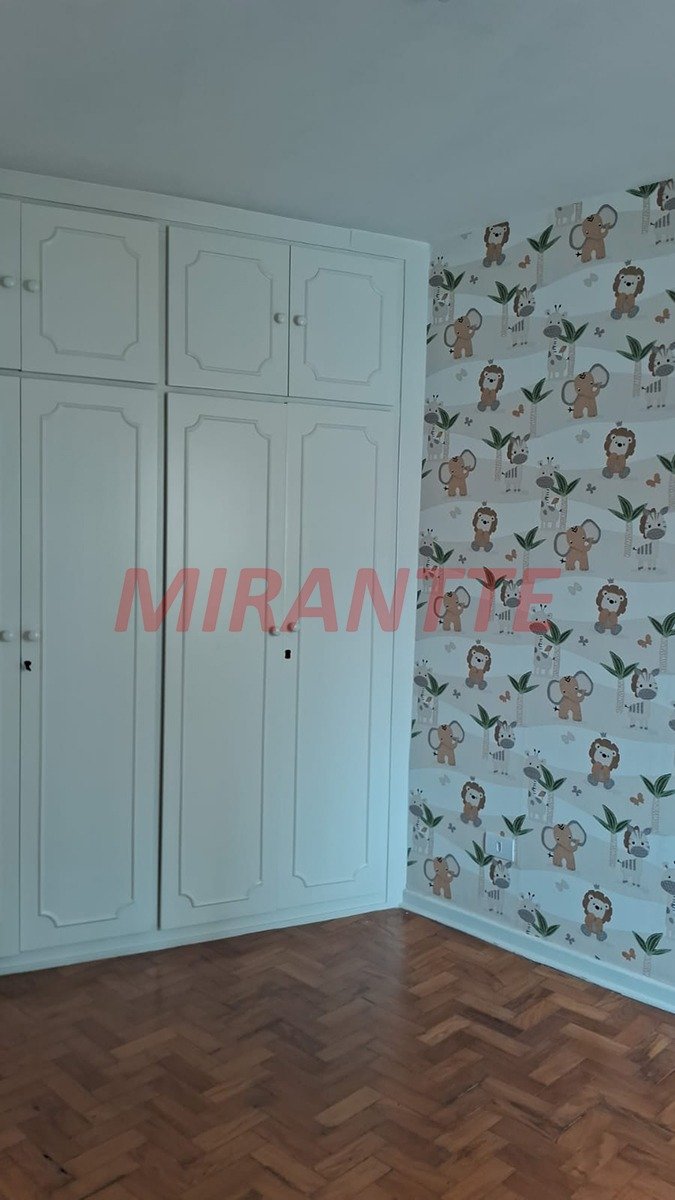 Sobrado de 110m² com 3 quartos em Água Fria