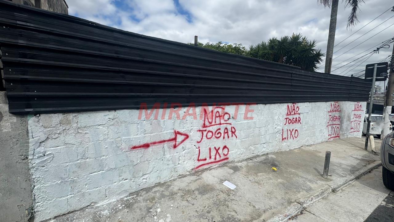 Sobrado de 180m² com 3 quartos em Jardim Peri