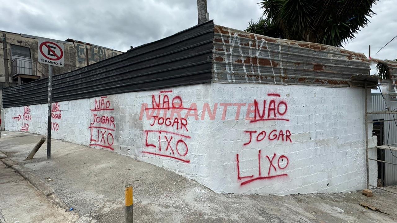 Sobrado de 180m² com 3 quartos em Jardim Peri
