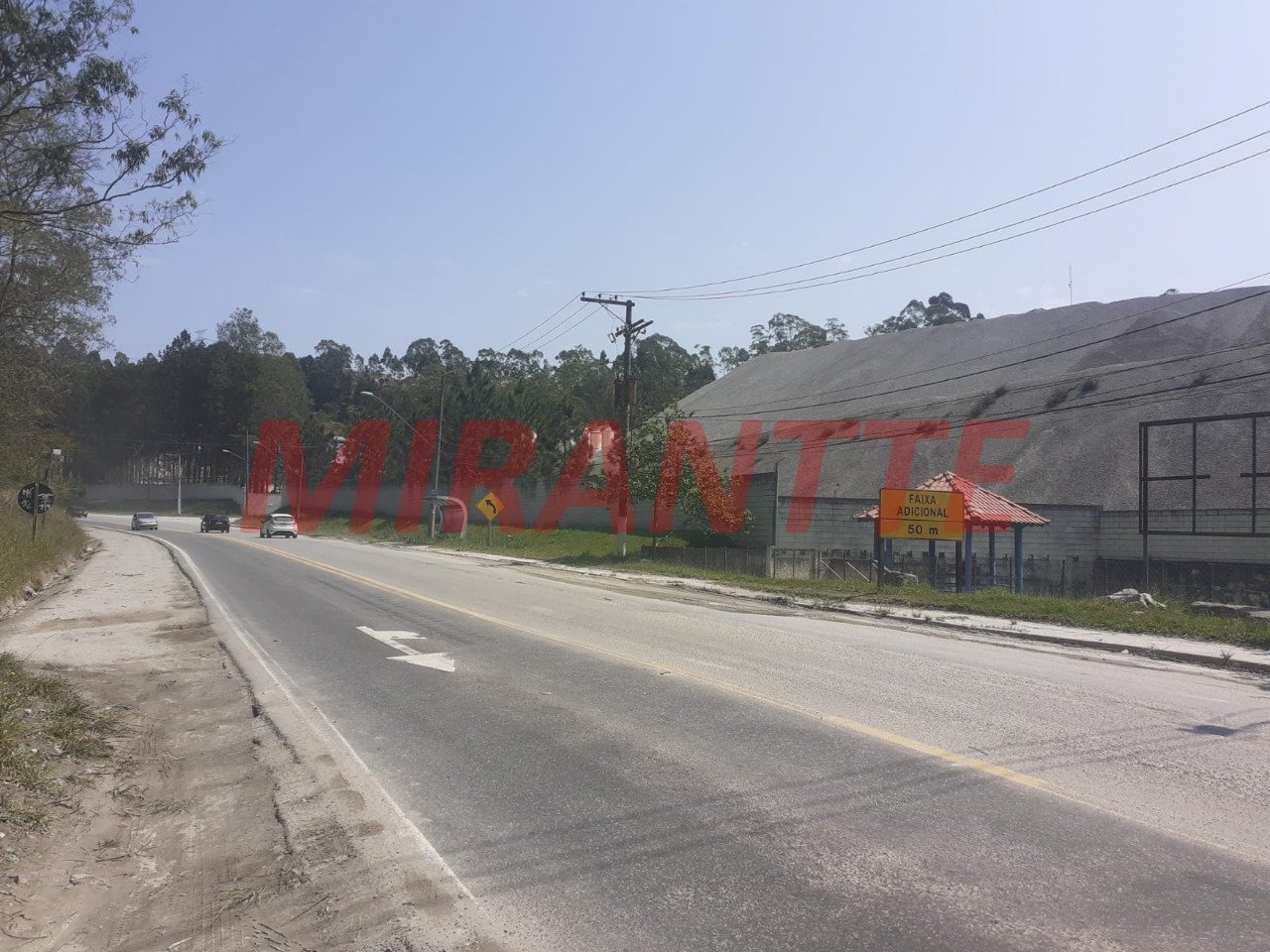 Terreno de 0m² em Sitio Das Lavras