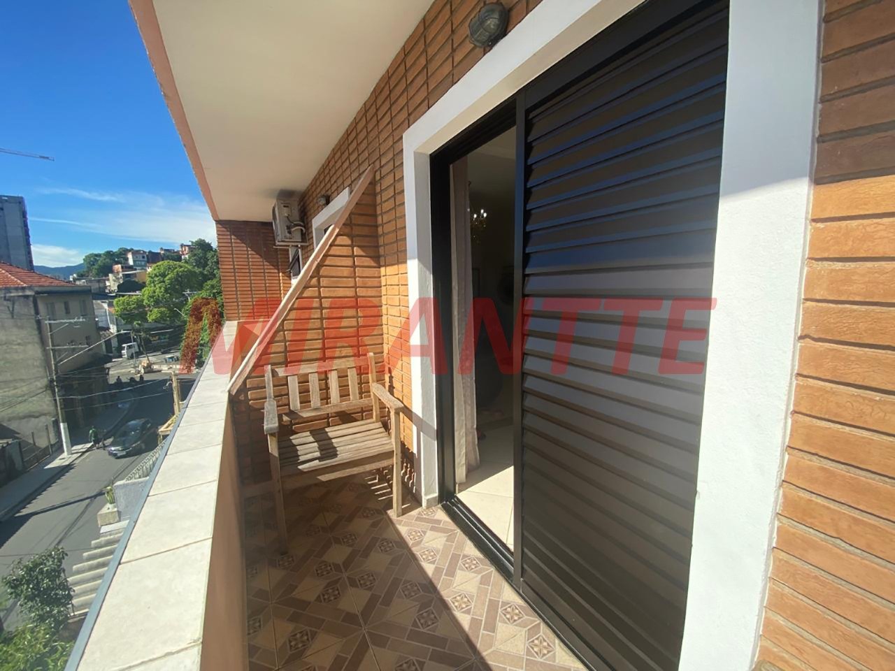 Sobrado de 261m² com 5 quartos em Sítio Do Morro