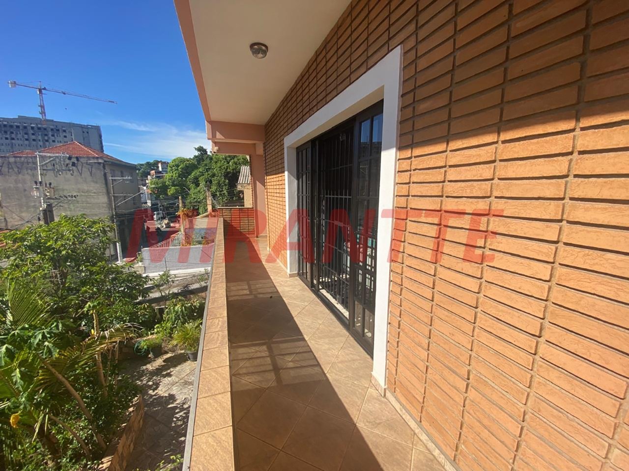 Sobrado de 261m² com 5 quartos em Sítio Do Morro