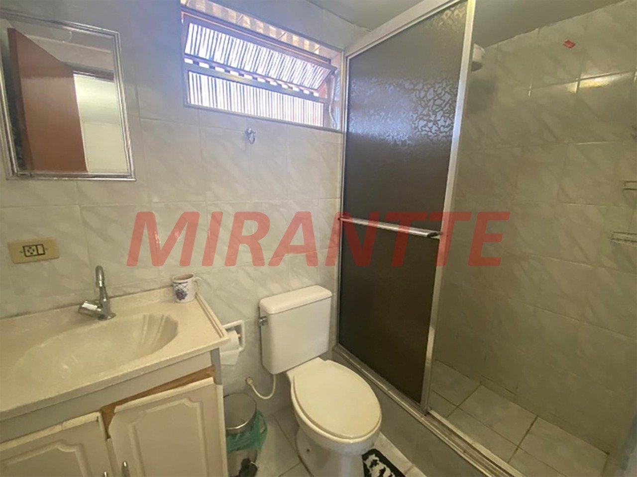 Sobrado de 261m² com 5 quartos em Sítio Do Morro