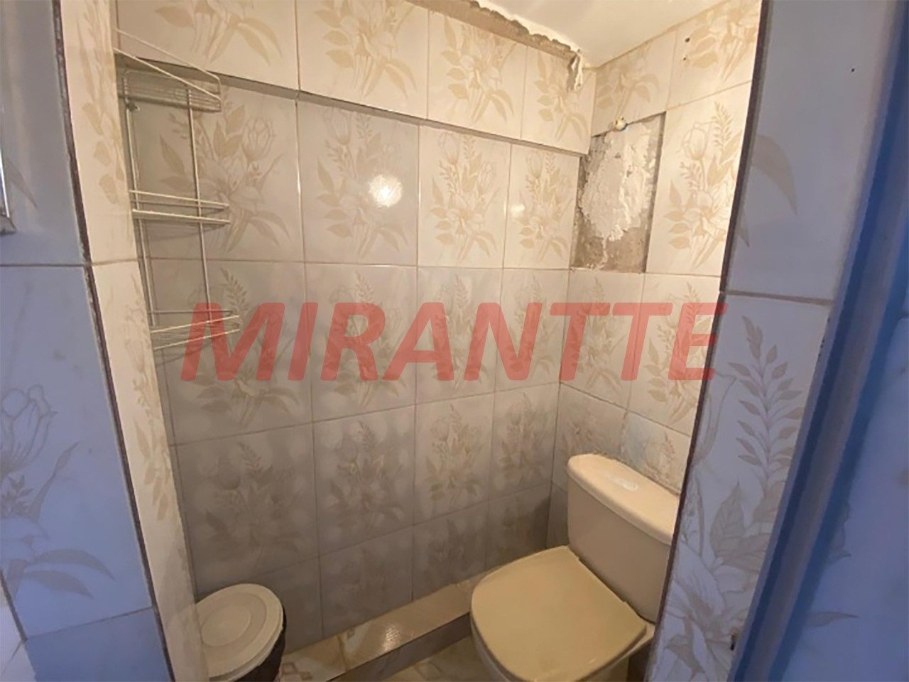 Sobrado de 261m² com 5 quartos em Sítio Do Morro