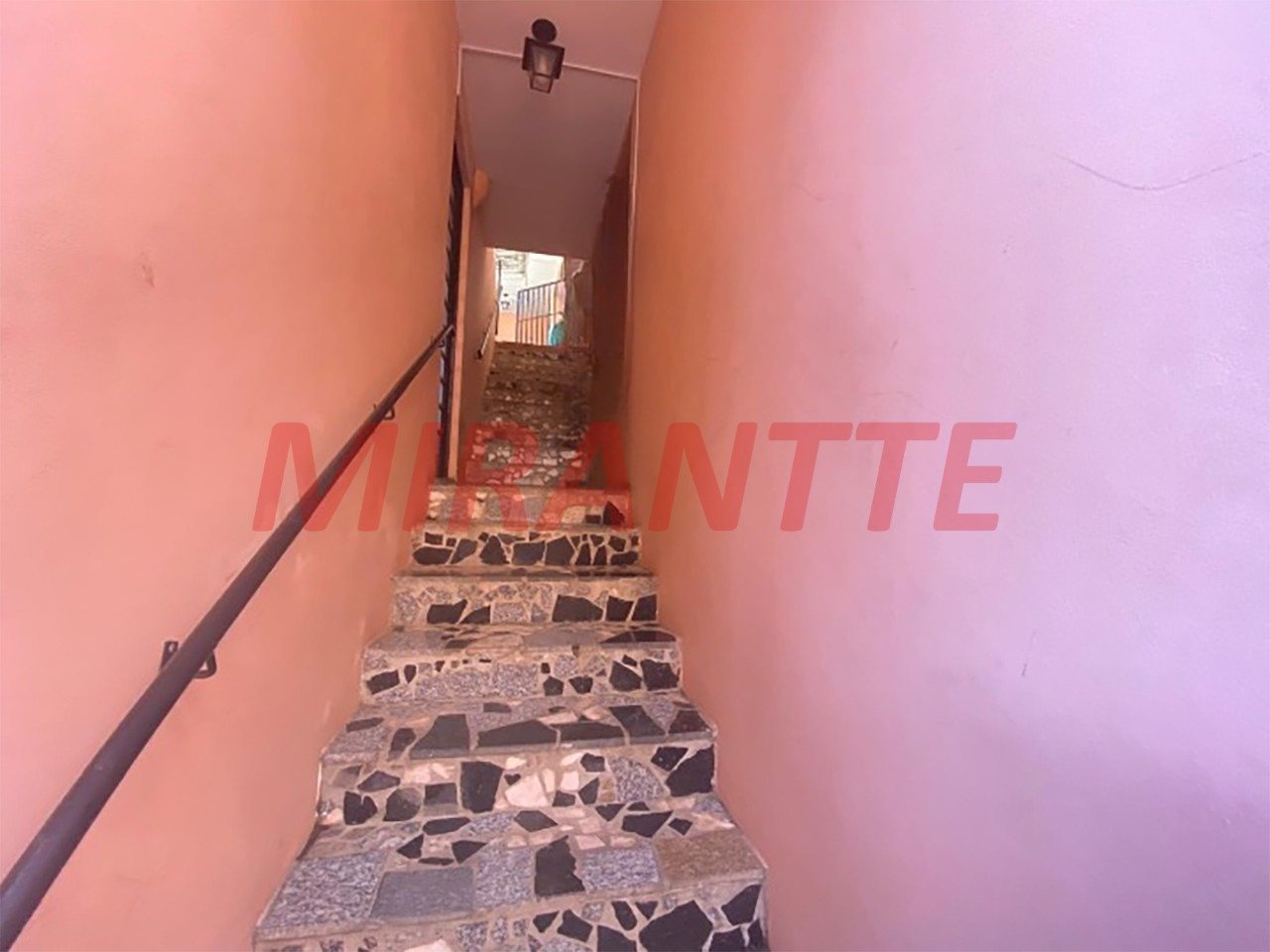 Sobrado de 261m² com 5 quartos em Sítio Do Morro