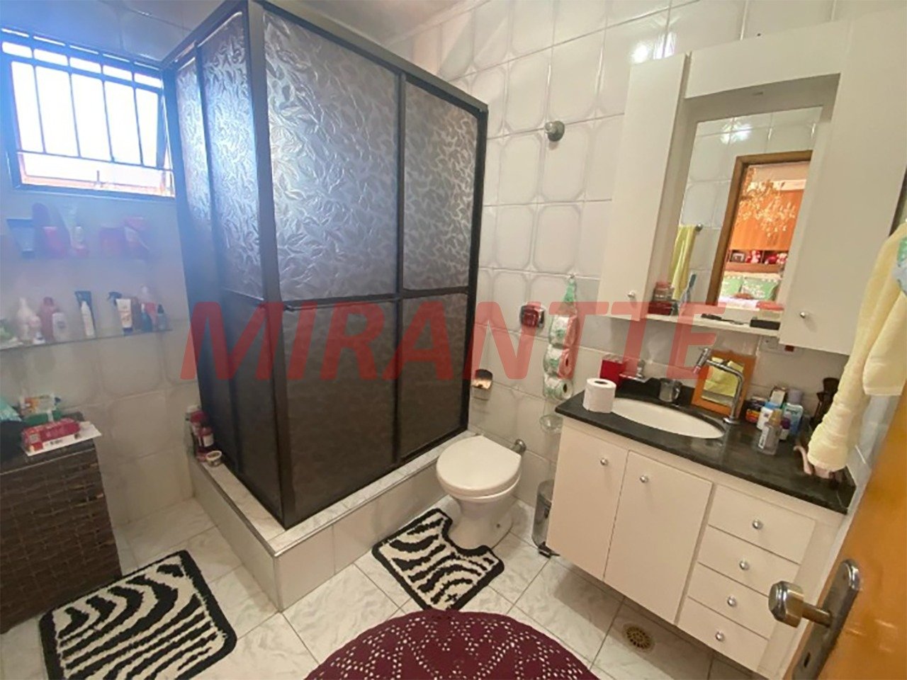 Sobrado de 261m² com 5 quartos em Sítio Do Morro