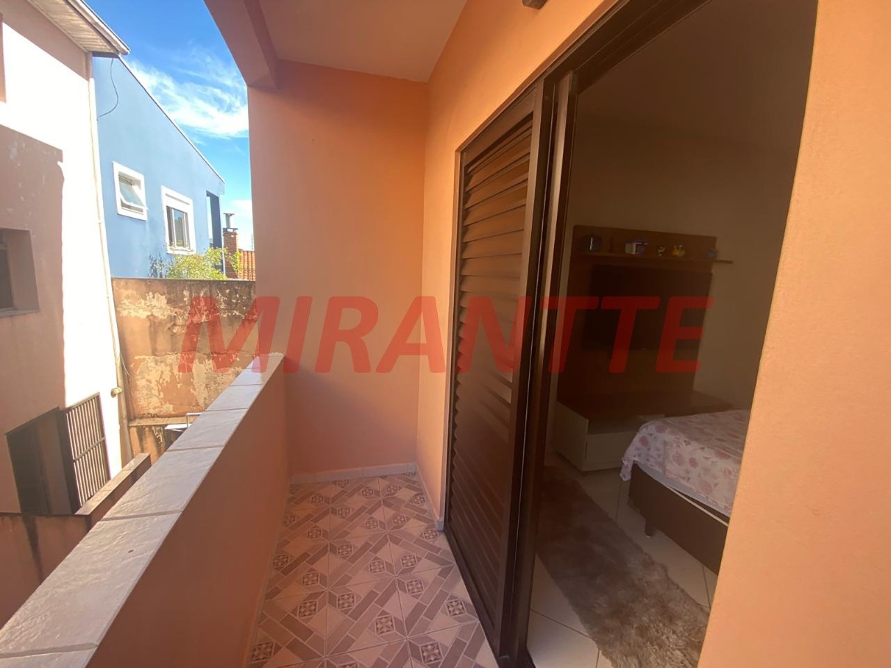 Sobrado de 261m² com 5 quartos em Sítio Do Morro
