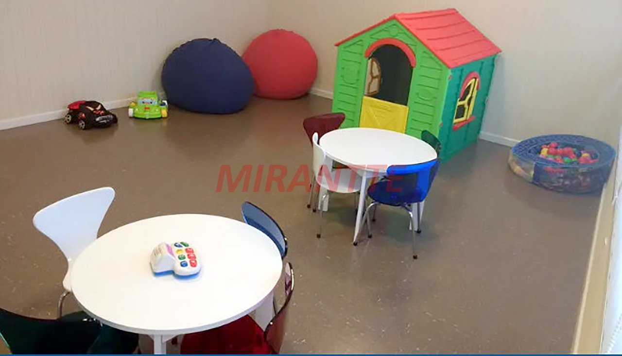 Apartamento de 62m² com 2 quartos em Santana