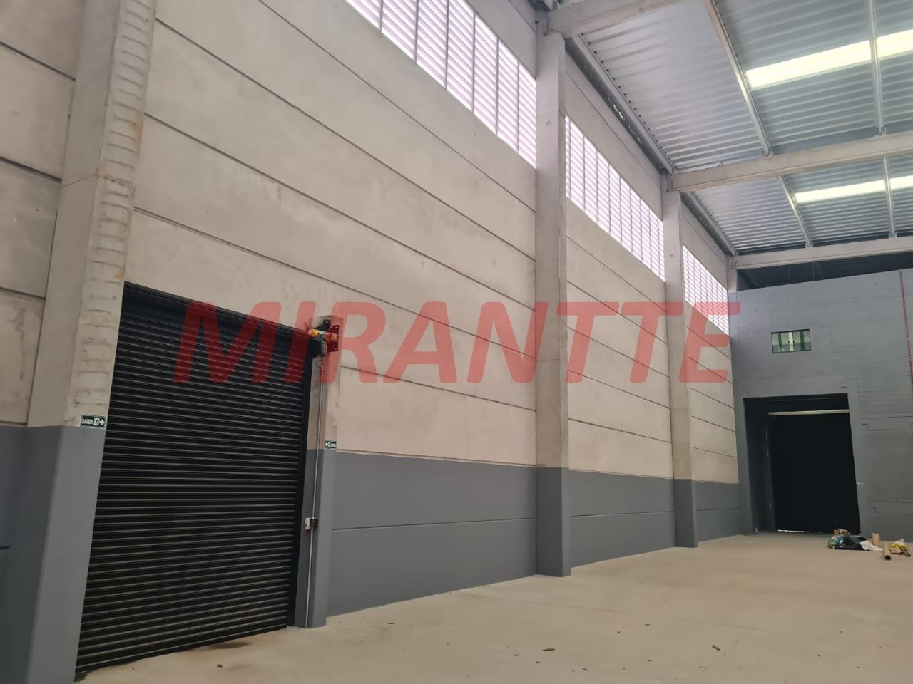 Galpao de 930m² em Portão