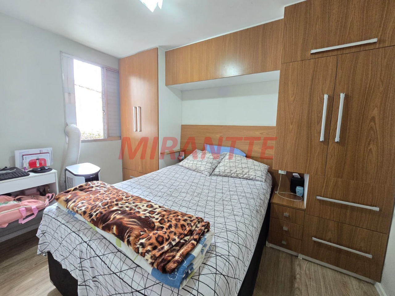 Apartamento de 48m² com 2 quartos em Vila Francos