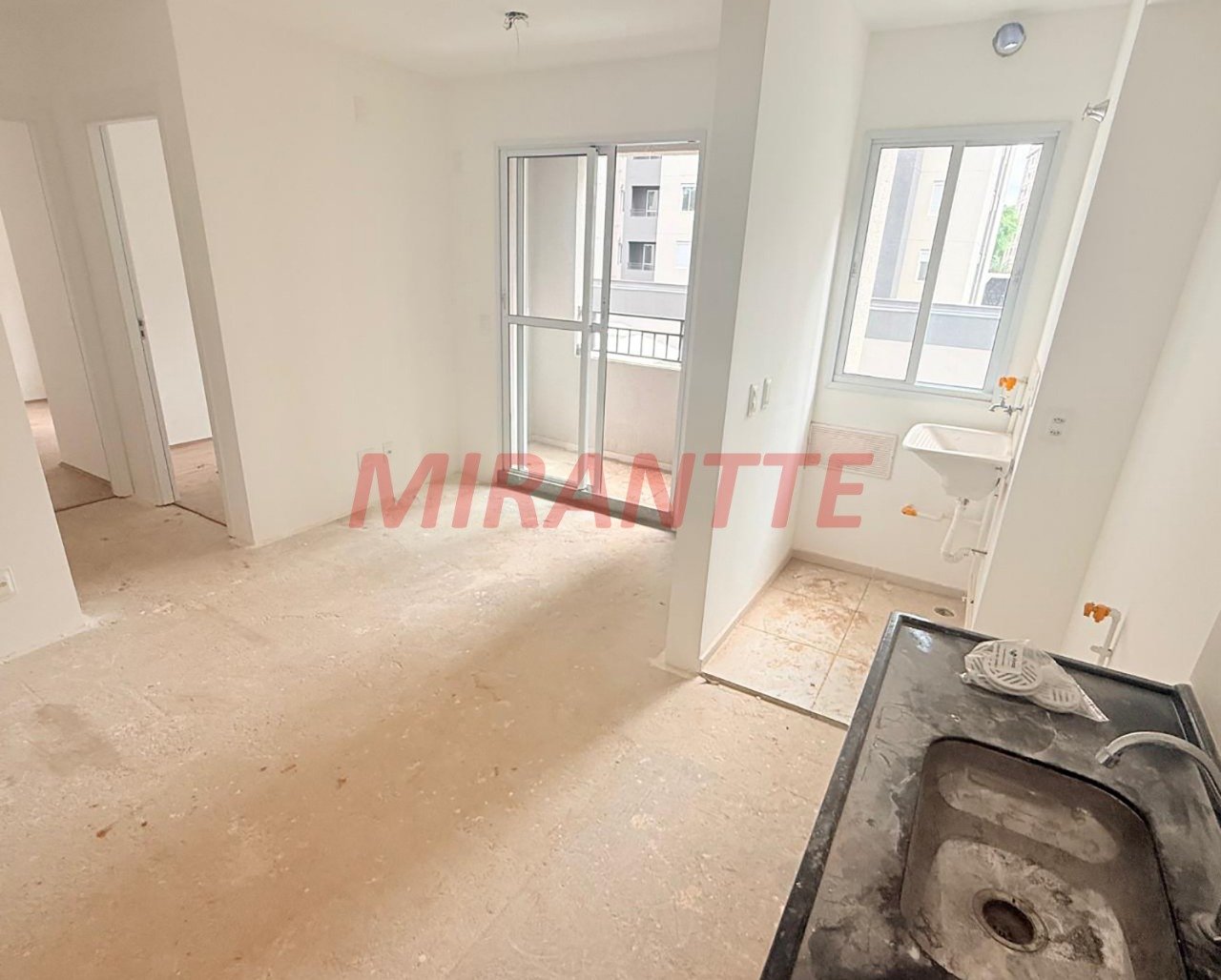 Apartamento de 38m² com 2 quartos em Santana