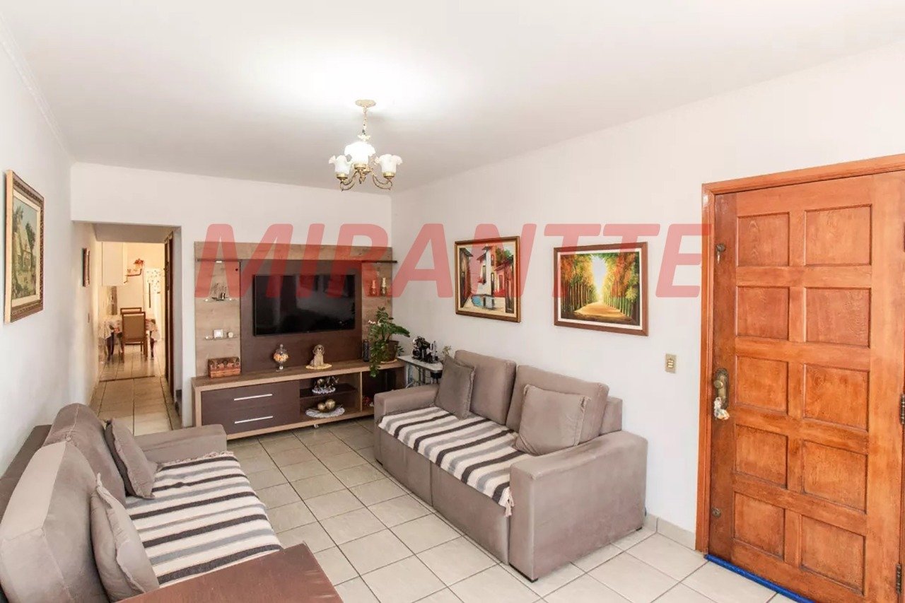 Sobrado de 130m² com 3 quartos em Vila Mazzei