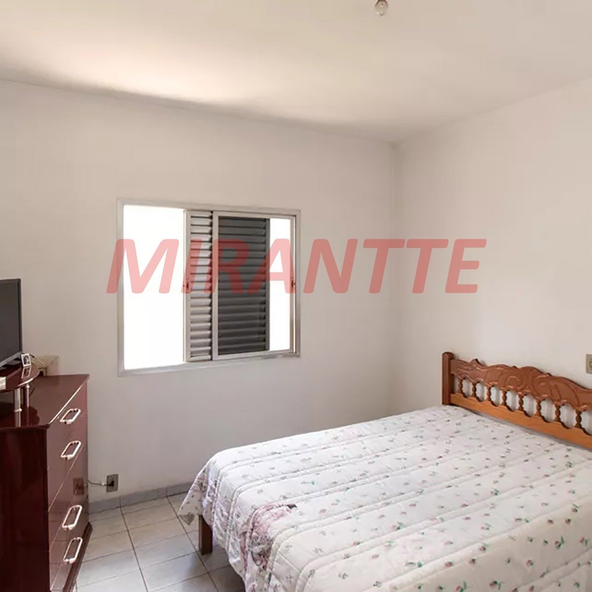 Sobrado de 130m² com 3 quartos em Vila Mazzei