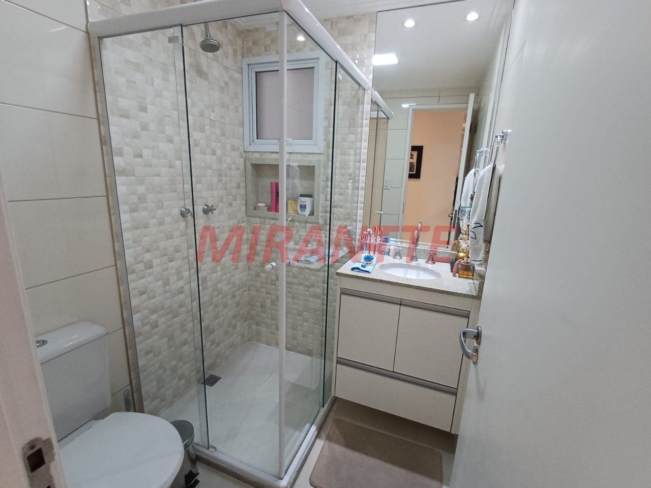 Apartamento de 72m² com 3 quartos em Santana