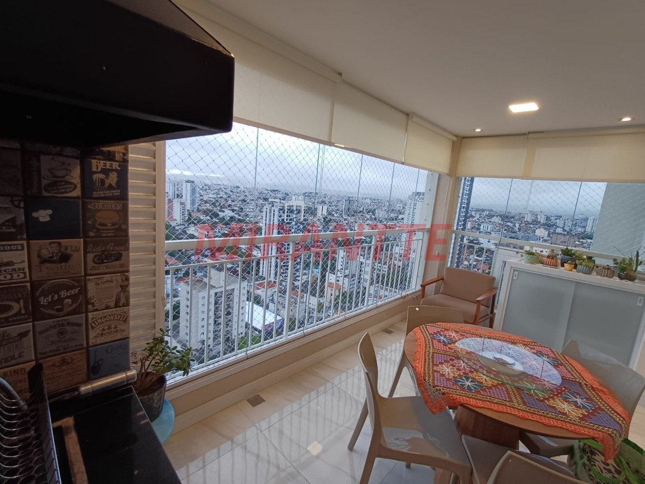 Apartamento de 72m² com 3 quartos em Santana