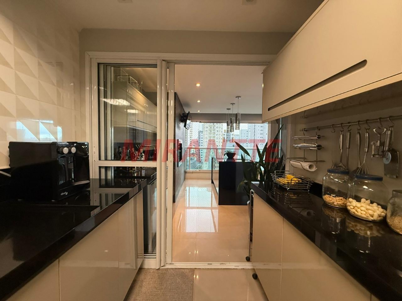 Apartamento de 139m² com 3 quartos em Santa Teresinha