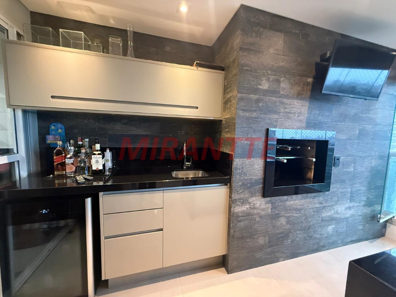Apartamento de 139m² com 3 quartos em Santa Teresinha