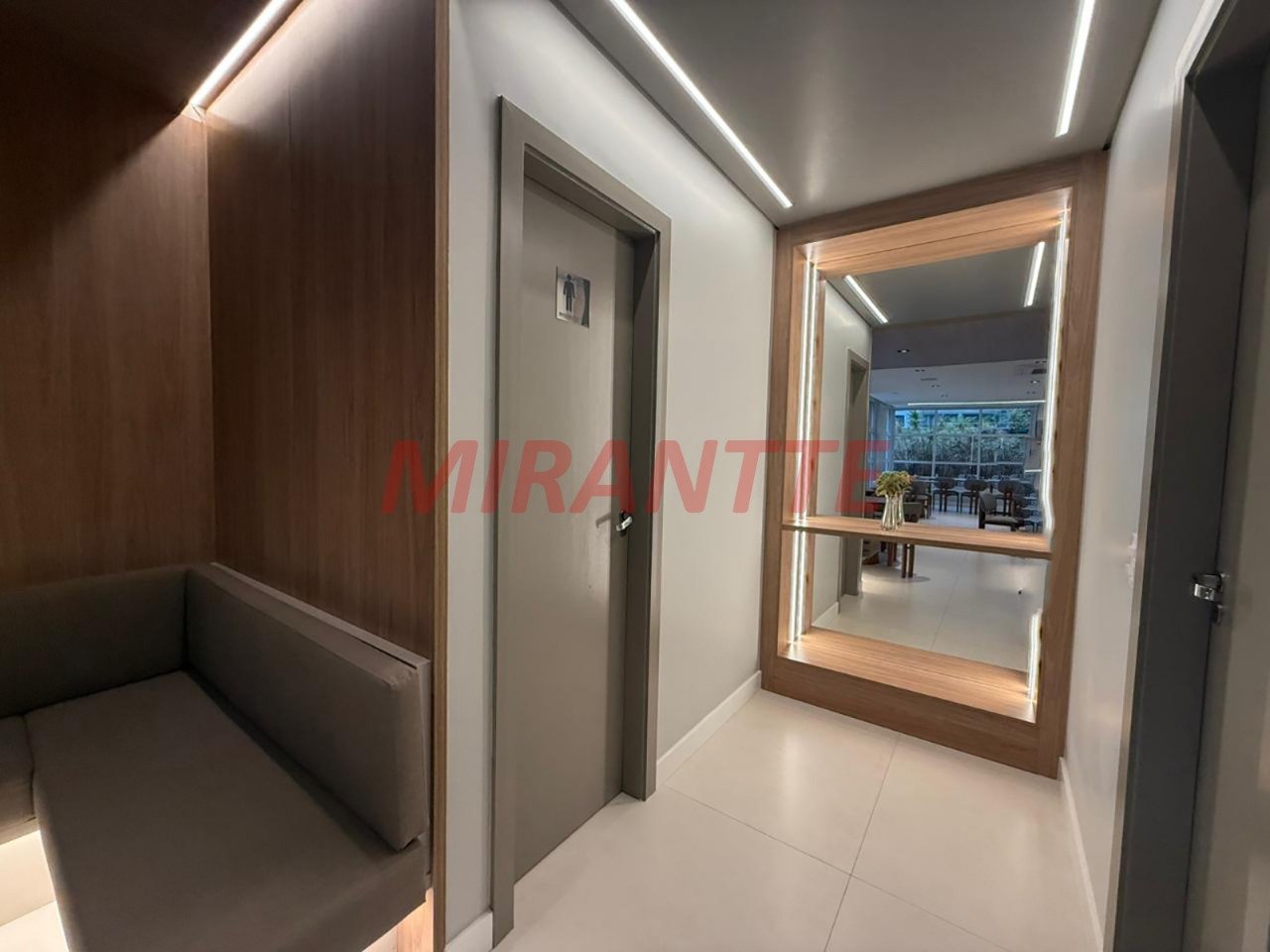 Apartamento de 139m² com 3 quartos em Santa Teresinha