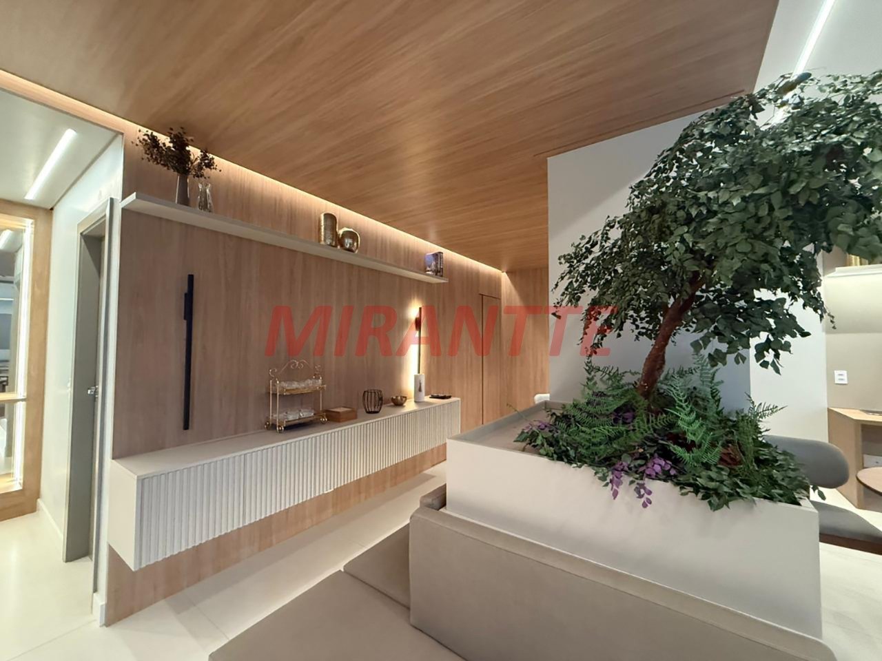 Apartamento de 139m² com 3 quartos em Santa Teresinha