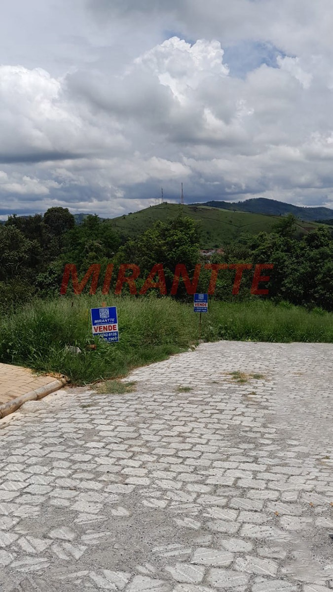 Terreno de m² em Centro